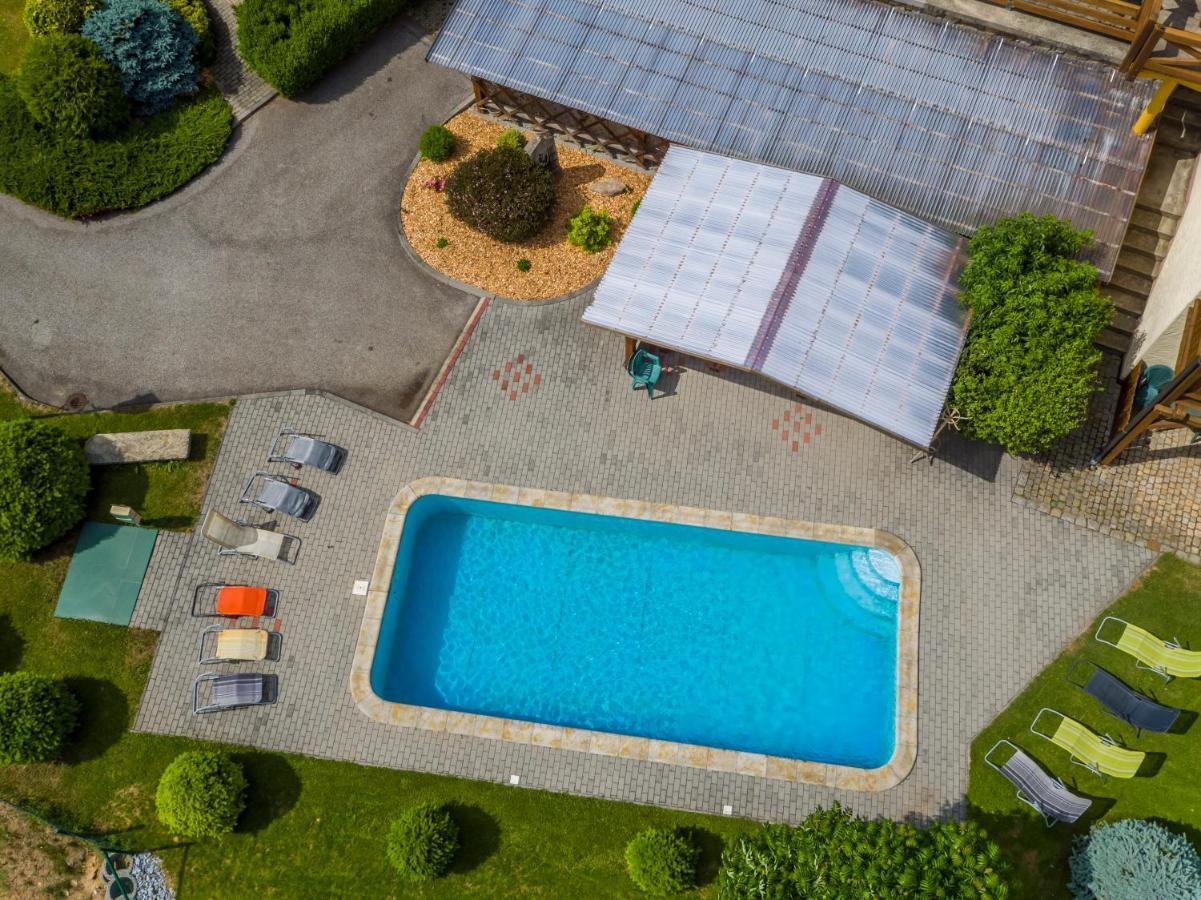Apartmany U Srdce Vltavy Horní Planá Bagian luar foto