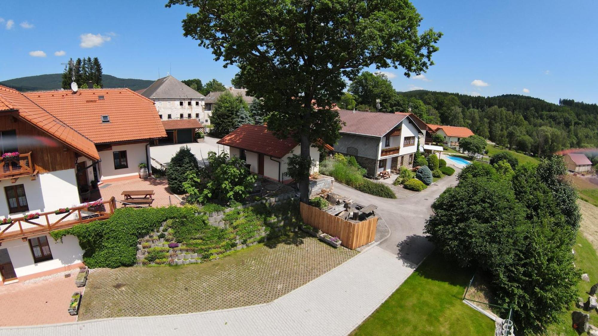 Apartmany U Srdce Vltavy Horní Planá Bagian luar foto